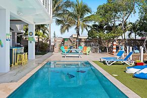 Luxury Waterfront Oasis w Heated Pool and 50 Dock