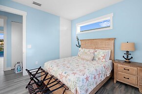 Luxury Waterfront Oasis w Heated Pool and 50 Dock