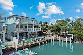 Luxury Waterfront Oasis w Heated Pool and 50 Dock