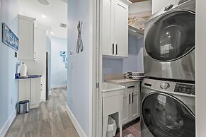 Luxury Waterfront Oasis w Heated Pool and 50 Dock