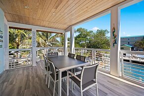 Luxury Waterfront Oasis w Heated Pool and 50 Dock