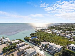 Luxury Waterfront Oasis w Heated Pool and 50 Dock