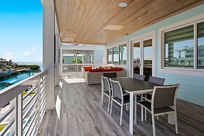 Luxury Waterfront Oasis w Heated Pool and 50 Dock