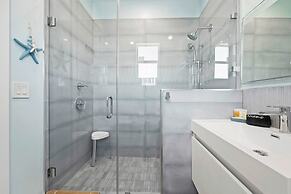 Luxury Waterfront Oasis w Heated Pool and 50 Dock