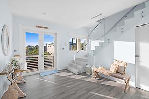 Luxury Waterfront Oasis w Heated Pool and 50 Dock