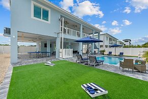 Mermaid s Paradise Pool Dock Games Views