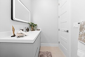 Mermaid s Paradise Pool Dock Games Views