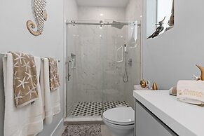 Mermaid s Paradise Pool Dock Games Views