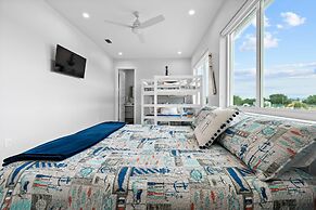 Mermaid s Paradise Pool Dock Games Views