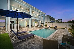 Mermaid s Paradise Pool Dock Games Views