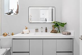 Mermaid s Paradise Pool Dock Games Views