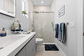 Mermaid s Paradise Pool Dock Games Views