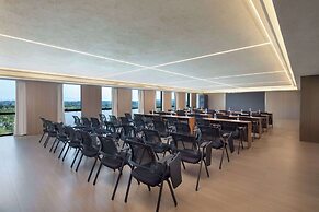 Days Hotel by Wyndham Qionglai Yangan New Town