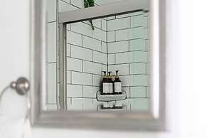 Short North Convention Private Parking Pets