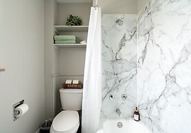 Short North Convention Private Parking Pets