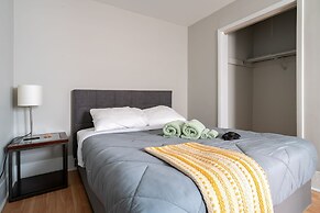 Short North Convention Private Parking Pets