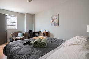 Short North Convention Private Parking Pets