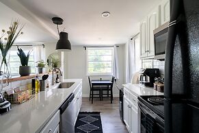 Short North Convention Private Parking Pets