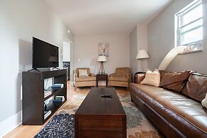 Short North Convention Private Parking Pets