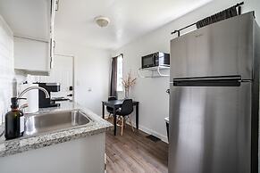 Short North Convention Private Parking Pets