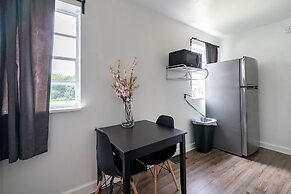 Short North Convention Private Parking Pets