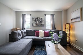 Short North Convention Private Parking Pets