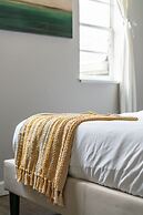 Short North Convention Private Parking Pets