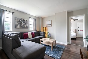 Short North Convention Private Parking Pets