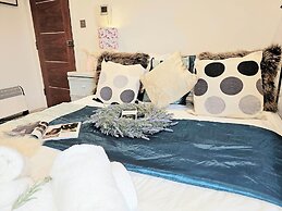 Chic Studio in Central London