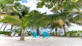 Beachfront Villa With Long Private Pier and Pool