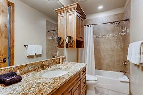 Vail Valley Views Hot Tub Parking Included