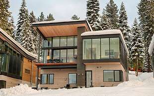 Modern Ski In Out Home Mid-mountain Northstar