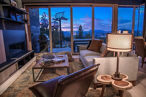 Modern Ski In Out Home Mid-mountain Northstar