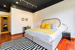NEW Perfect Location with Free Parking
