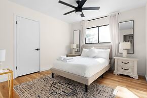 HOT TUB Tranquil Escape Pool Gym