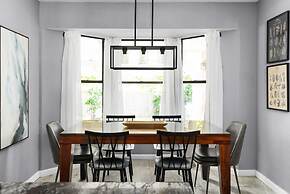 HOT TUB Tranquil Escape Pool Gym