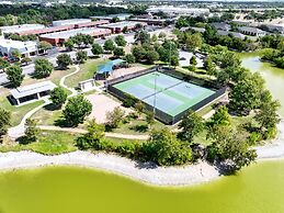 HOT TUB Tranquil Escape Pool Gym