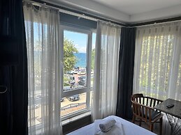 Lion Boutique Hotel