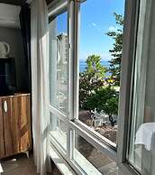 Lion Boutique Hotel