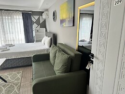 Lion Boutique Hotel