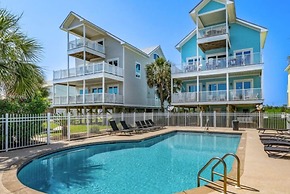 Courageous Beach House Suite D