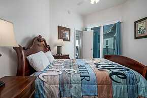 Courageous Beach House Suite D