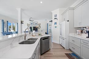 Courageous Beach House Suite D