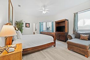 Courageous Beach House Suite D