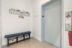 Courageous Beach House Suite D