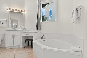 Courageous Beach House Suite D