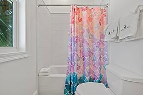 Courageous Beach House Suite D