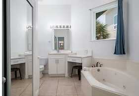 Courageous Beach House Suite D