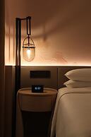 HUALUXE Resort Beihai Silver Beach by IHG