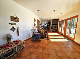 Bear Mountain Lodge